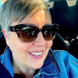 Meet your Posher, Kristen